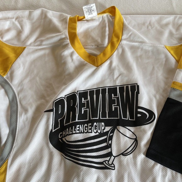 Preview Challenge Cup Hockey jersey Sz M White Black Yellow Gray Minnesota #4 - Picture 2 of 11